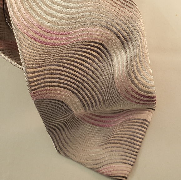 Classy Fancy Ties - Picture 5 of 16